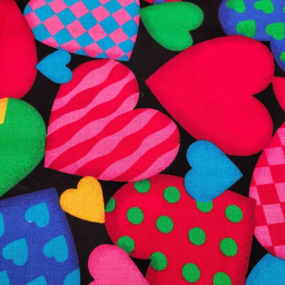 Cranston Hearts Splatter Cotton Fabric Multicolor 1 1/3 Yards x 54 Inch Wide - Picture 3 of 5